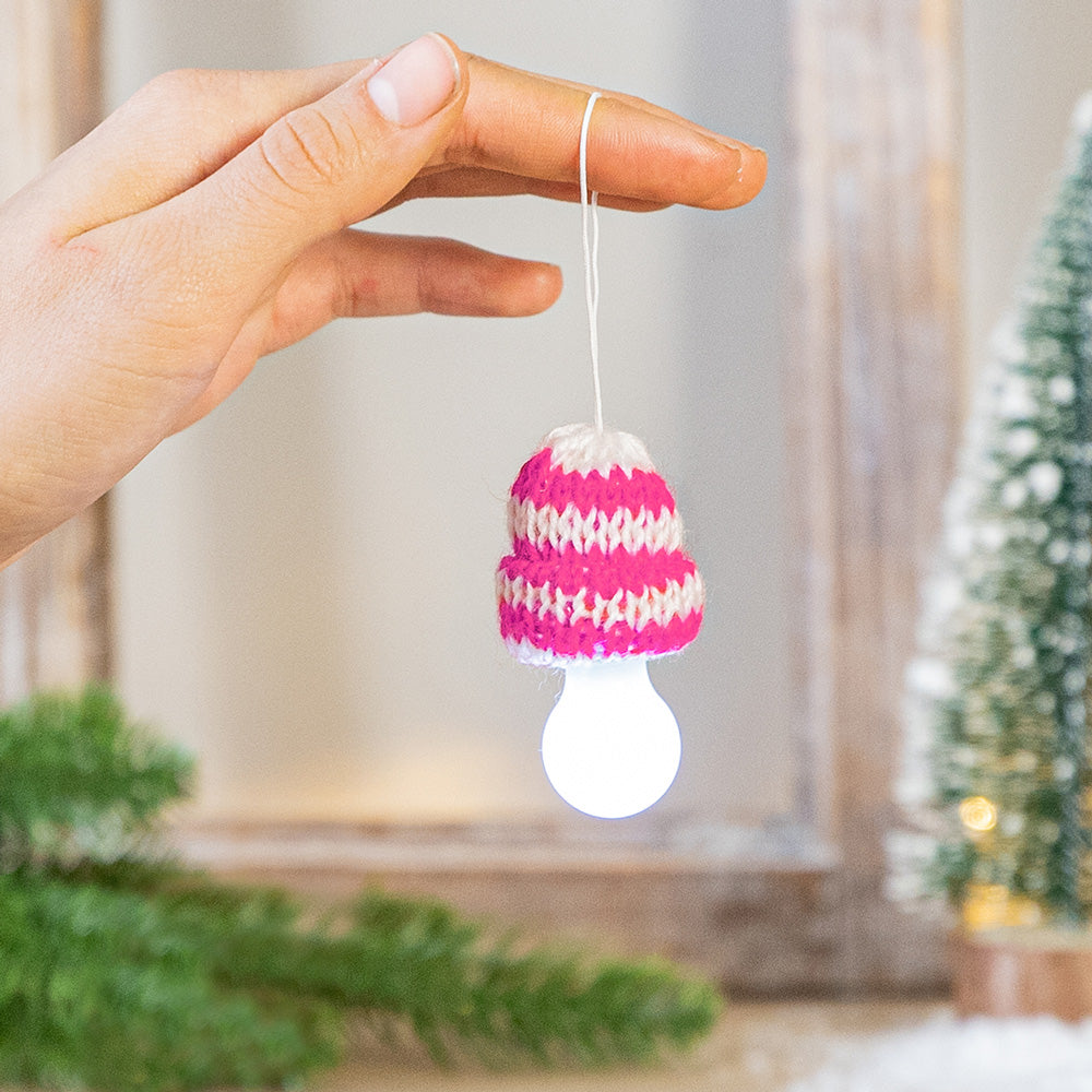 Trendhaus-Pocket-Light-Wichtel-mit-Strickmuetze-957160-licht-an-lafueliki